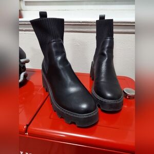 Dolce Vita Chelsea lug soled boot